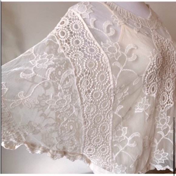 V. Cristina Top - Picture 6 of 6